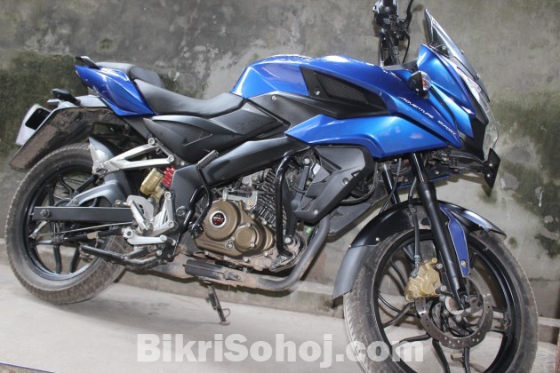 PULSAR AS 150